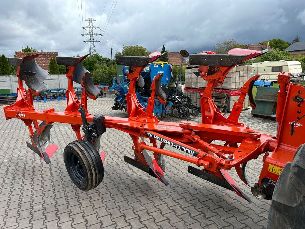 Kuhn huard multi master 113 Lemken