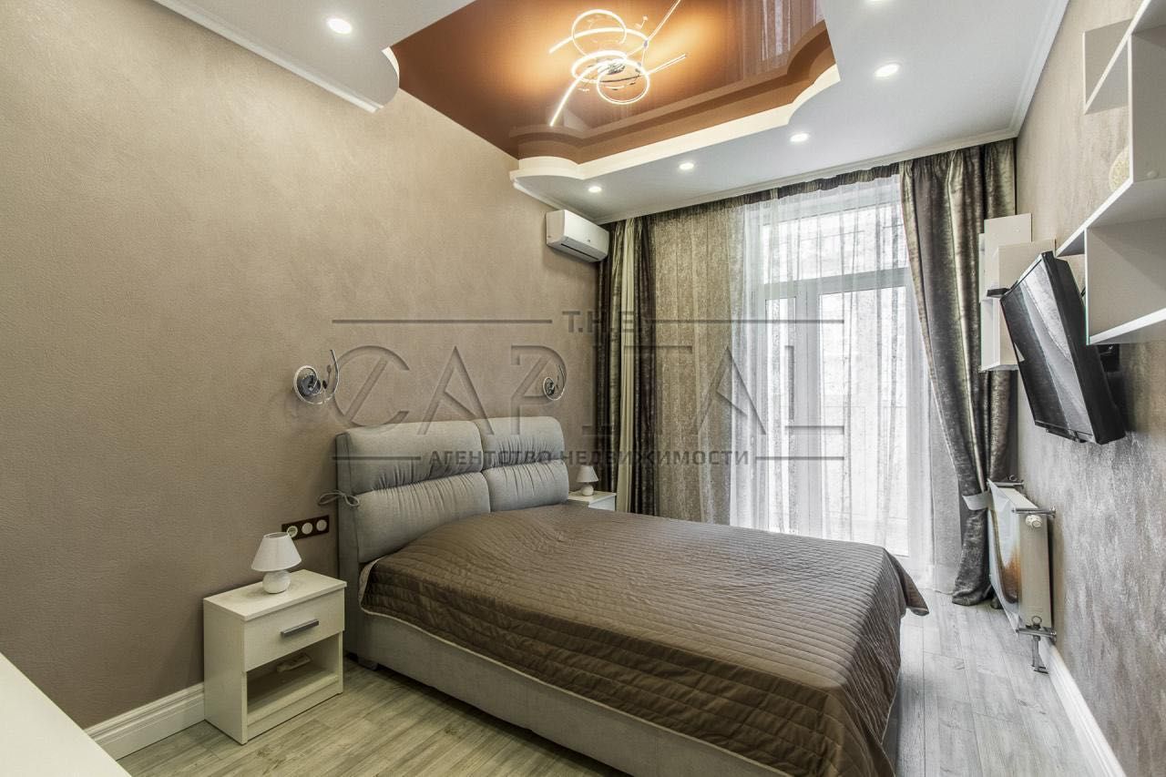 Продаж 1к квартира  ЖК Французький квартал Саперное Поле, Печерск