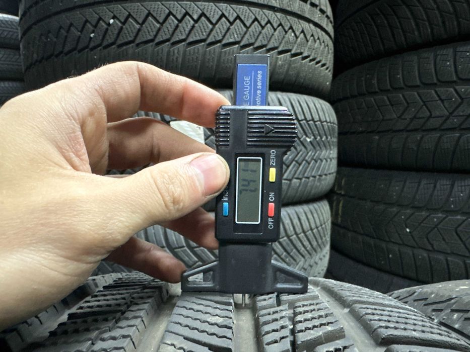 245-35 R19 93V Fortuna Gowin UHP3 2шт