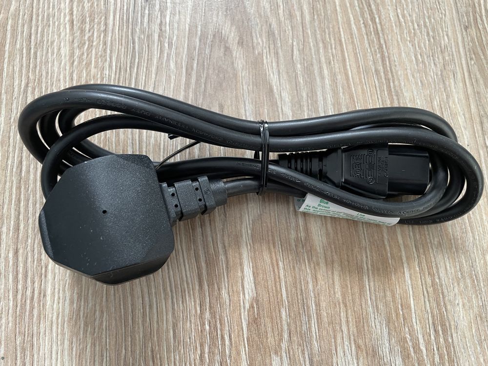 Kable zasilające wtyczka UK angielska 3 pin sieciowy 1,8 m 13A