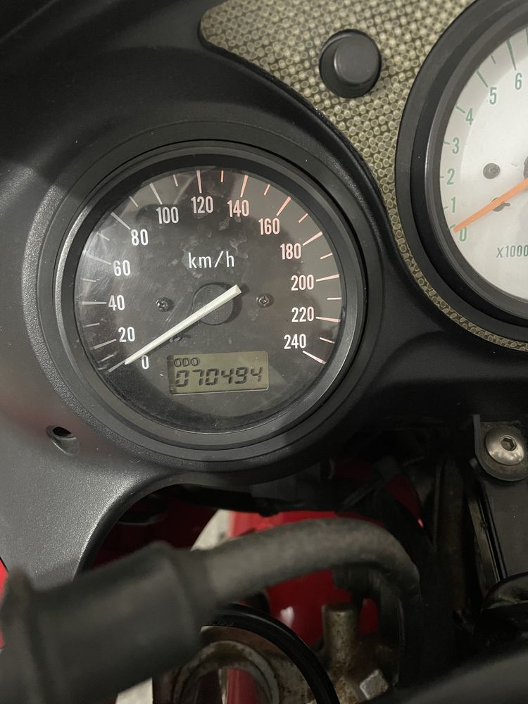 Suzuki sv650s 1999