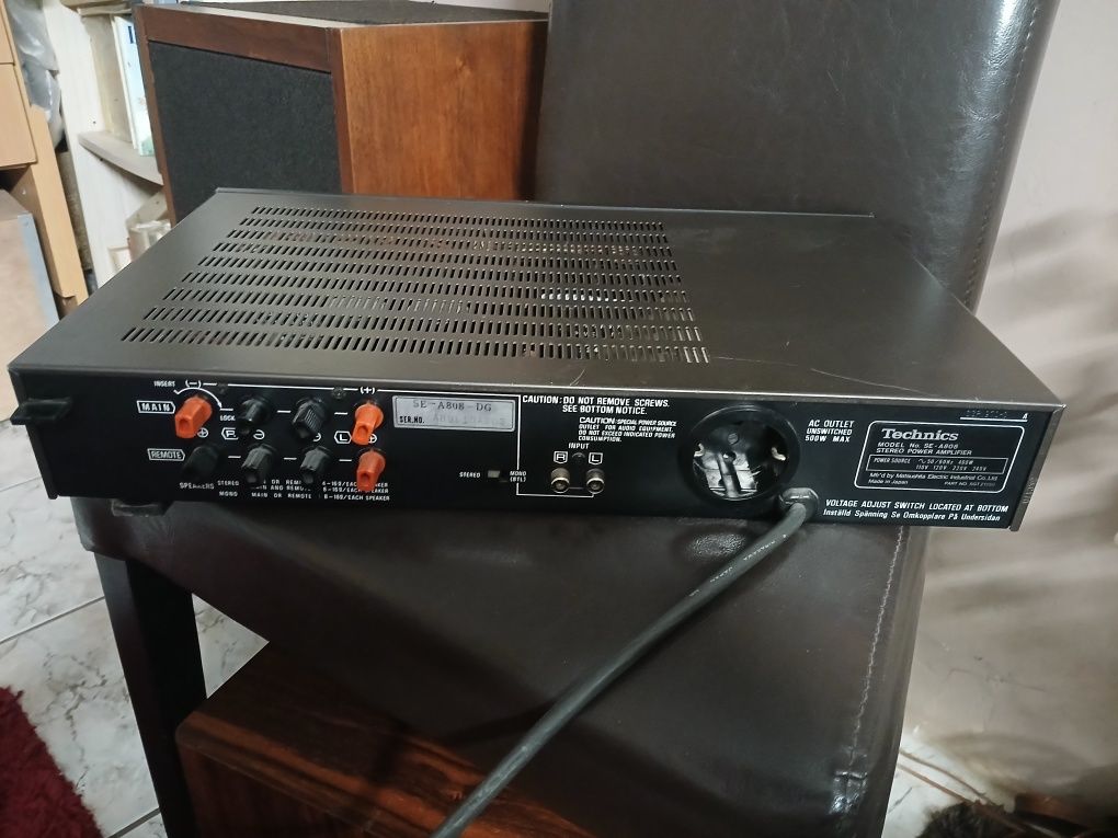 Końcówki mocy Technics SE - A 808