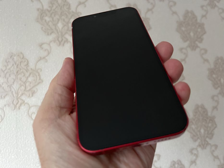 Iphone 13. 128. Неверлок . АКБ 82%