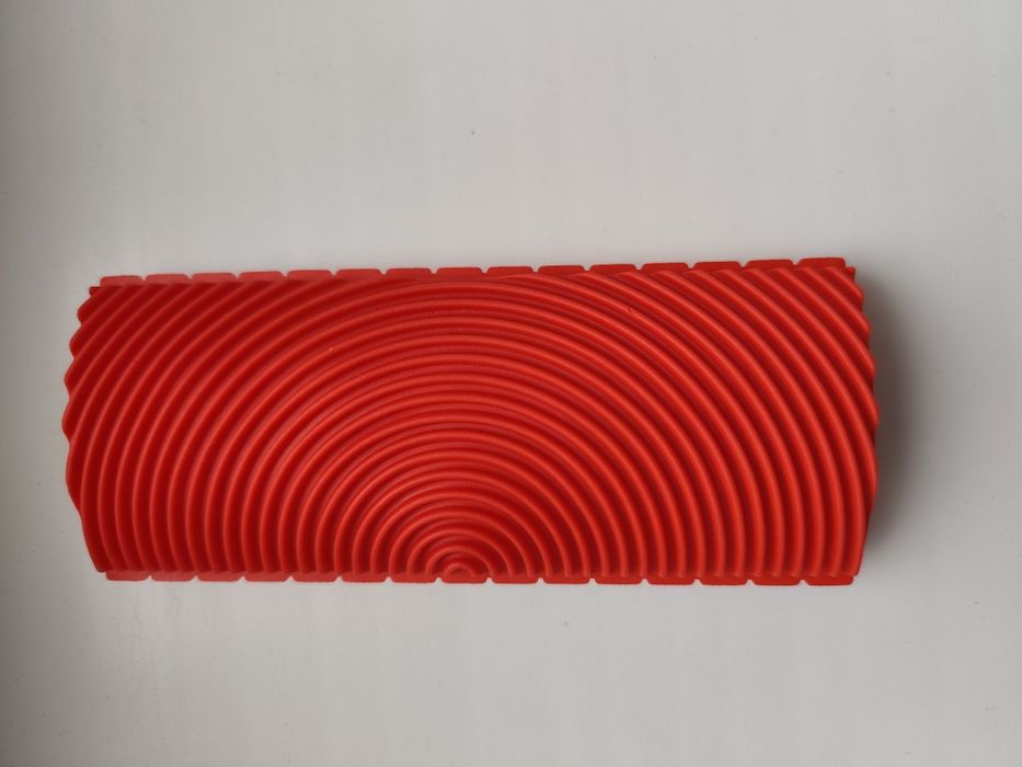 Шпатель для імітації поверхні під дерево