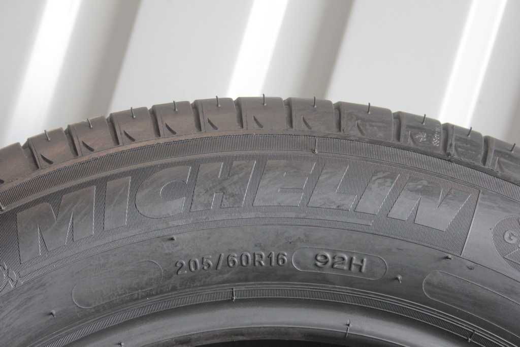 205/60/16 Michelin Energy Saver + 205/60 R16 92H  2020r