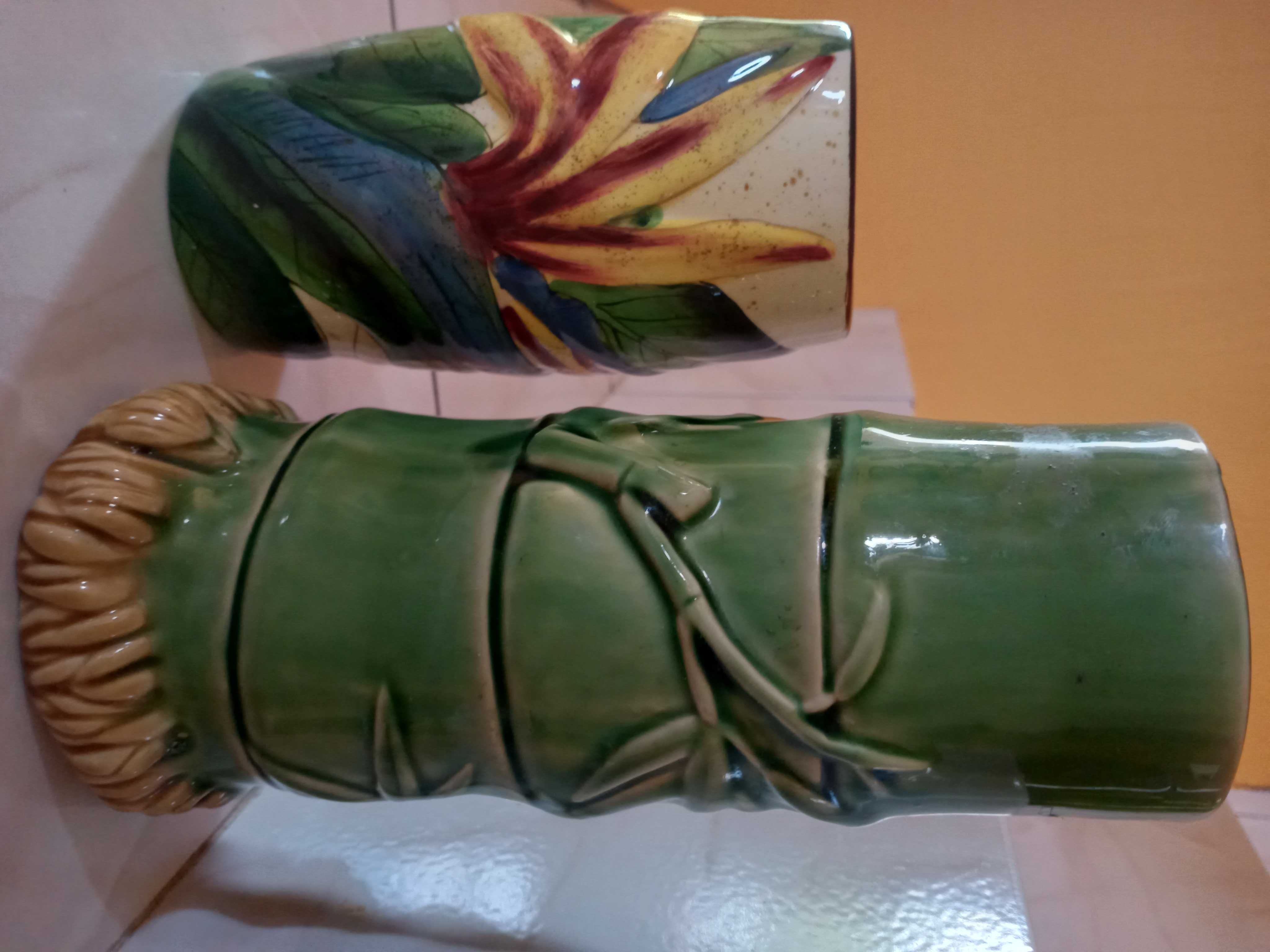 dwa wazony ceramiczne