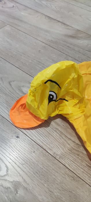 Koło do pływania dla dziecka niemowlaka