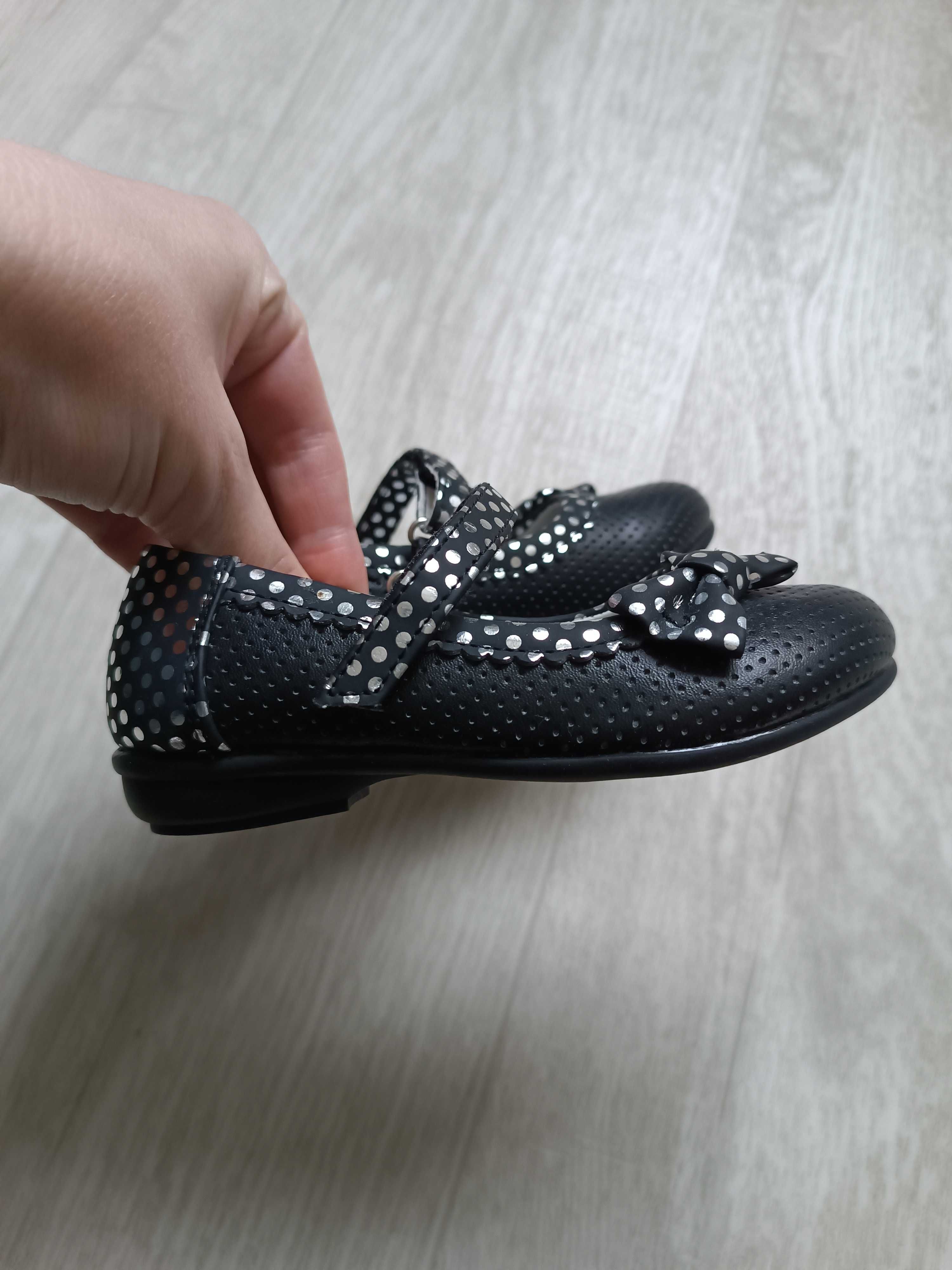 Туфлі  черевички ортопедичні для дівчинки 24 р туфли девочки взуття об