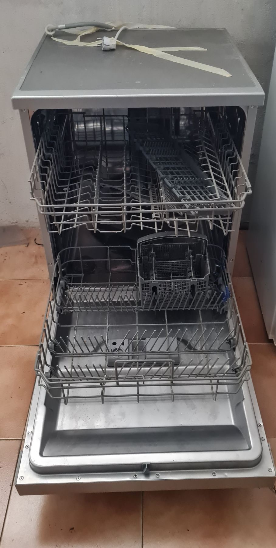Máquina de lavar loiça teka