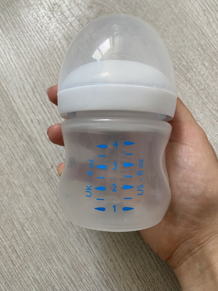 Пляшка Philips Avent Natural 0+