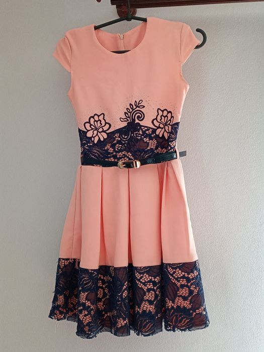 Плаття                .