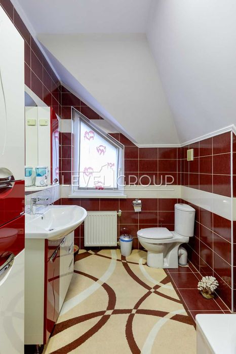 Окремий бдинок з ремонтом. Мархалівка, Фастівський район