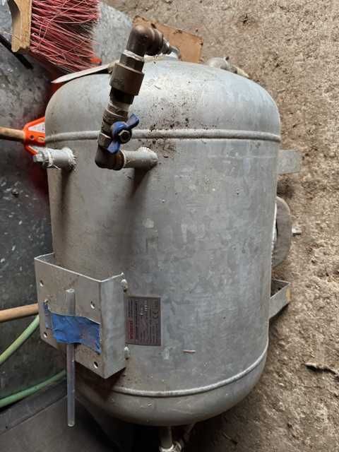 Zbiornik hydroforowy