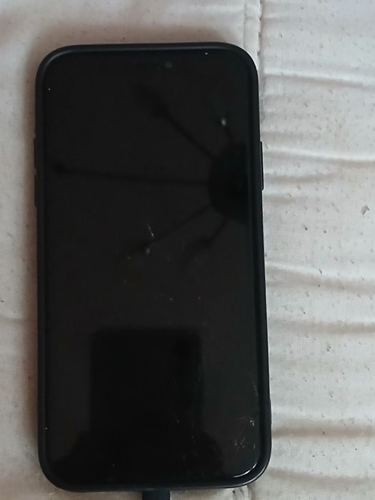 Iphone xr preto .