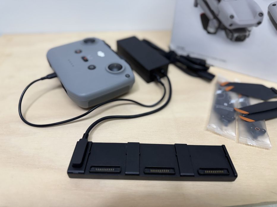 DJI AIR 2S caixa com accessories