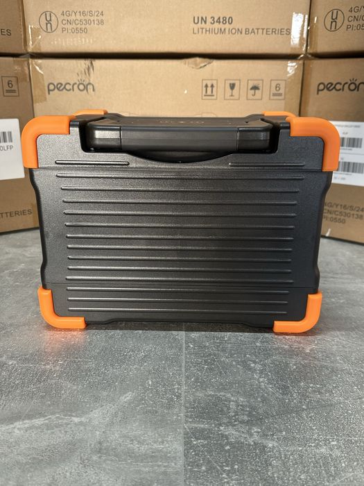 Зарядна станція Pecron LiFePo4 1800/1200Вт