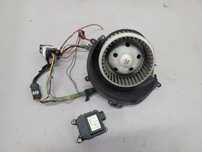 Wentylator dmuchawa nawiewu rezystor Opel Astra II G Europa 52485311