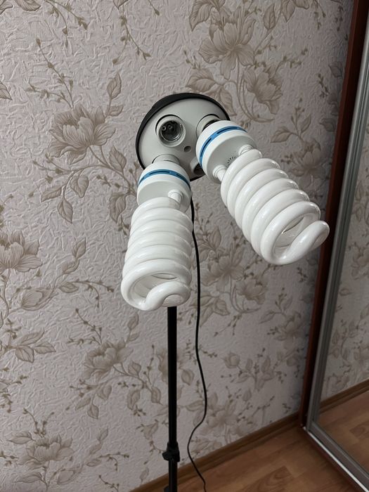 лампи 150 w 220 v 5500k RoHS