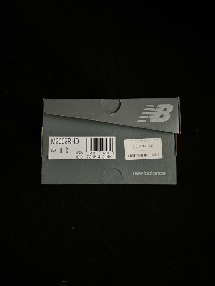 New balance 2002 Black Fig