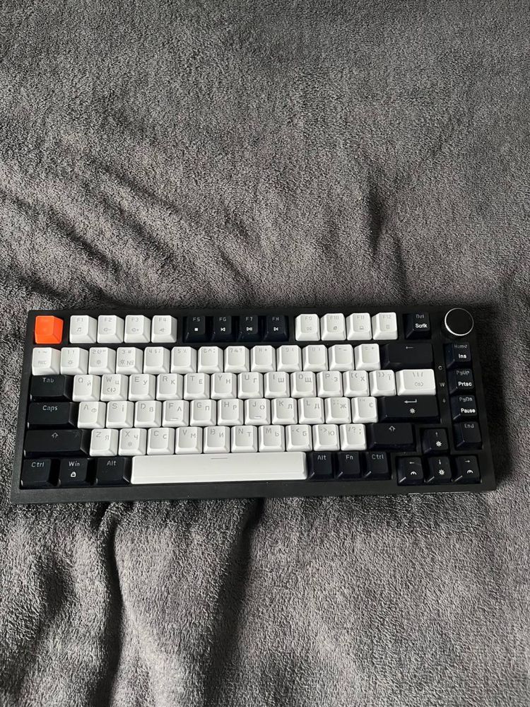 Продам механічну ігрову клавіатуру GamePro MK160B