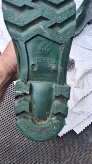 Сапоги резиновые