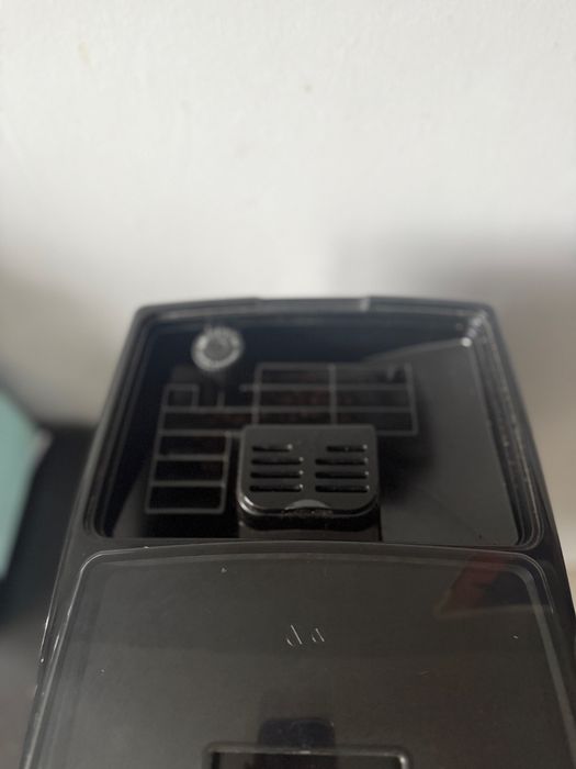 Delonghi Dinamica ekspres ECAM 350.15.B ekspres automatyczny