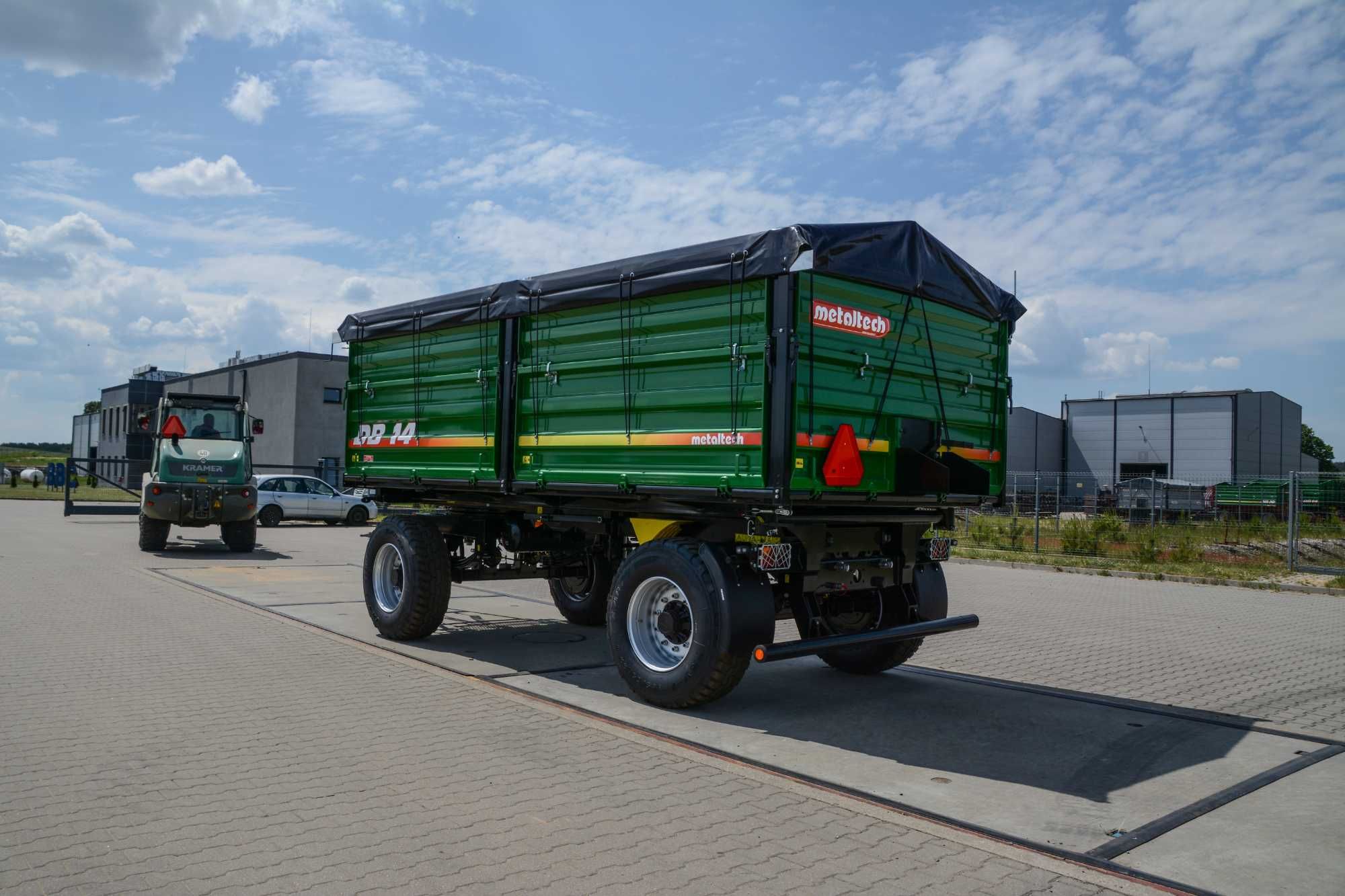 Przyczepa rolnicza burtowa METAL-TECH DB 14 Ton | PLANDEKA GRATIS