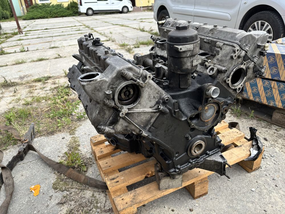 Silnik BMW e65 740d 2004 przytarte panewski