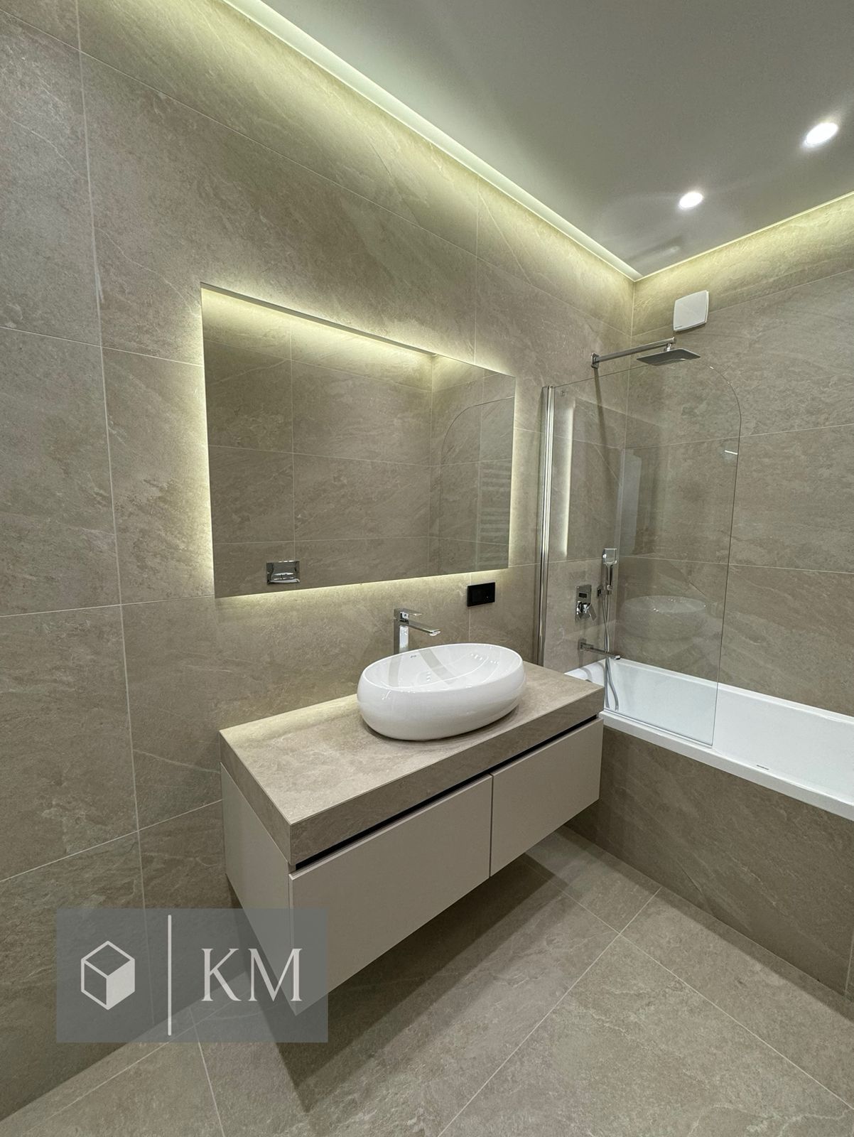 Продаж 2.кім.квартири в ЖК.Паркленд