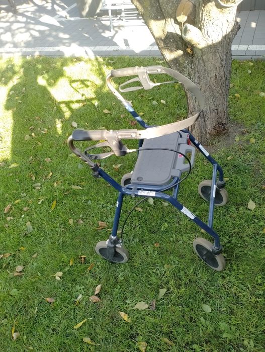 Balkonik rehabilitacyjny składany.
