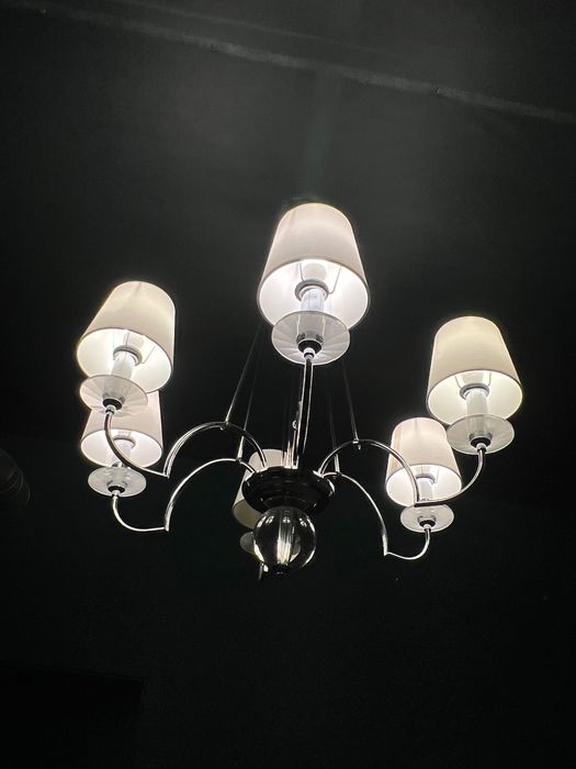 Люстра на стелю з 5 лампами