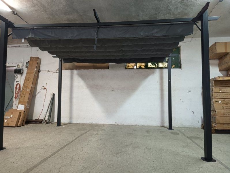 Pawilon wolnostojący. Zadaszenie na ogród, altanka. Namiot ogrodowy.