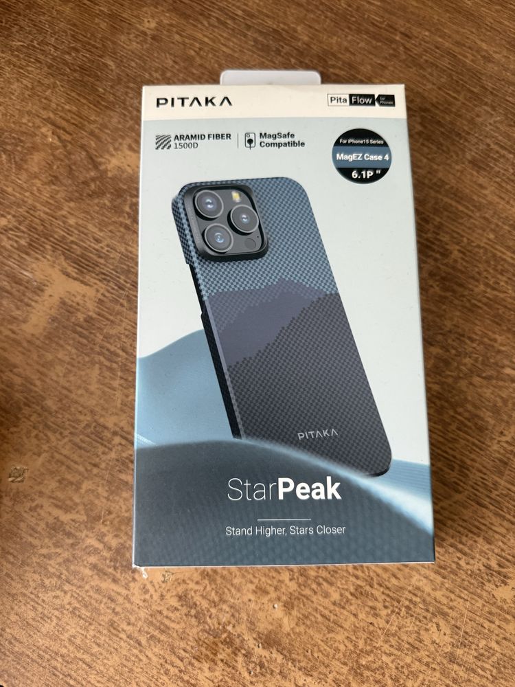 Pitaka MagEZ Case 4 на 15 Pro