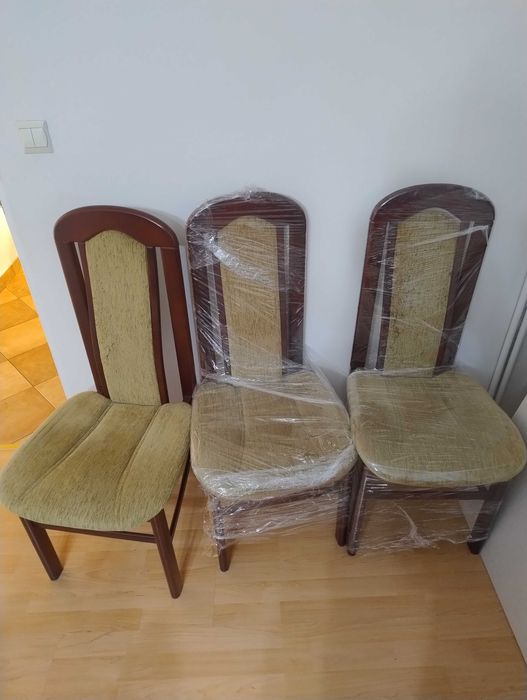 Stół z litego drewna 6 krzeseł