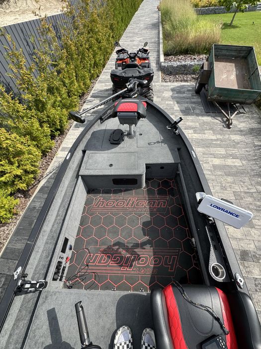 Продам човен Alba Silver Bollet