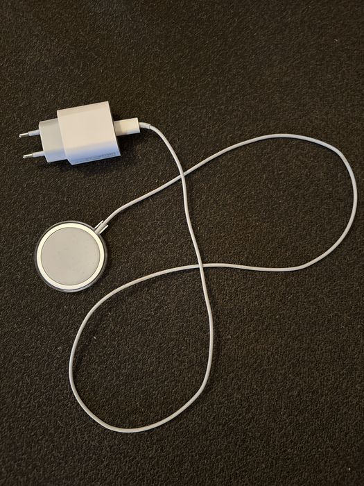 Iphone 14 pro cor dourado com 128gb