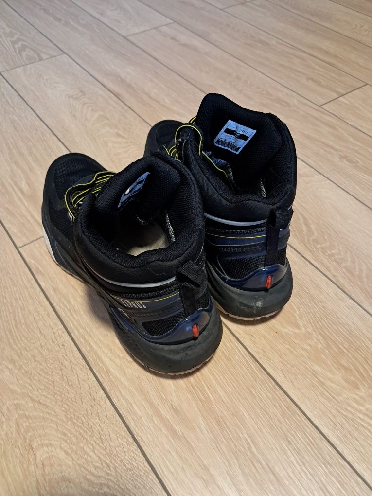 Buty zimowe 42 Elbrus