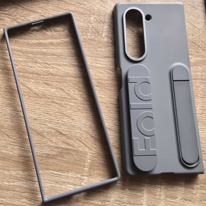 Oryginalne etui Samsung Galaxy Z Fold 6 Silicon case szare