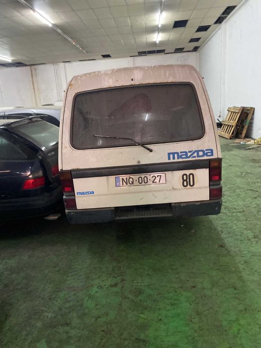 MAZDA E 2200 Panel Van SR Para Restauro ou venda de Peças