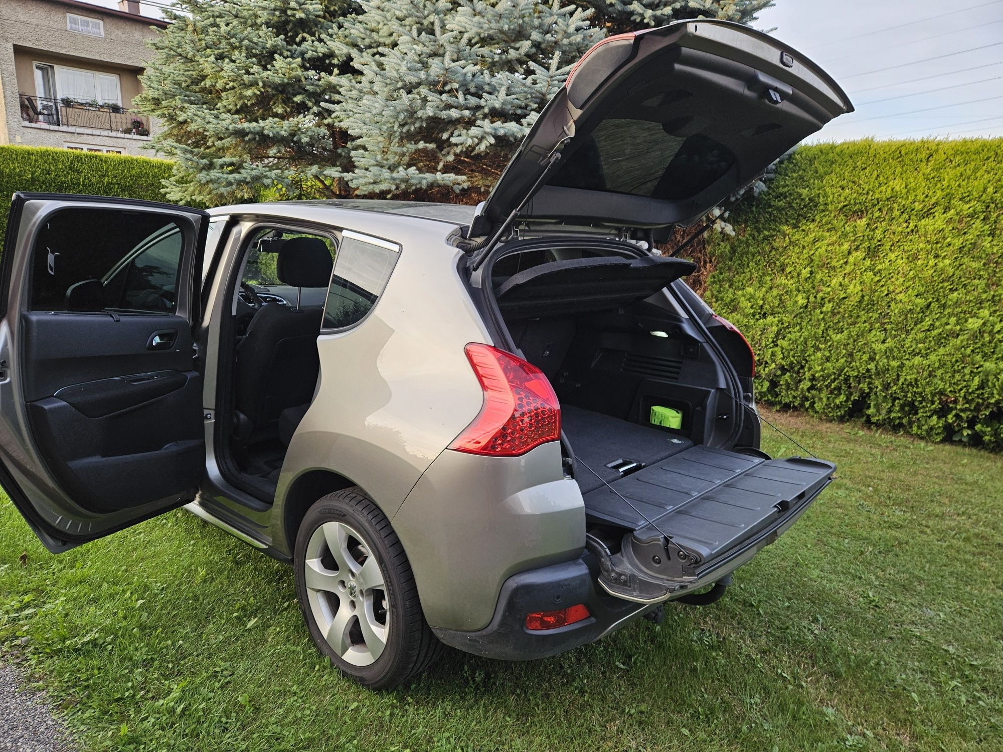 Peugeot 3008, 1.6 HDI, 2010r, bdb stan, BOGATA wersja, doposażony
