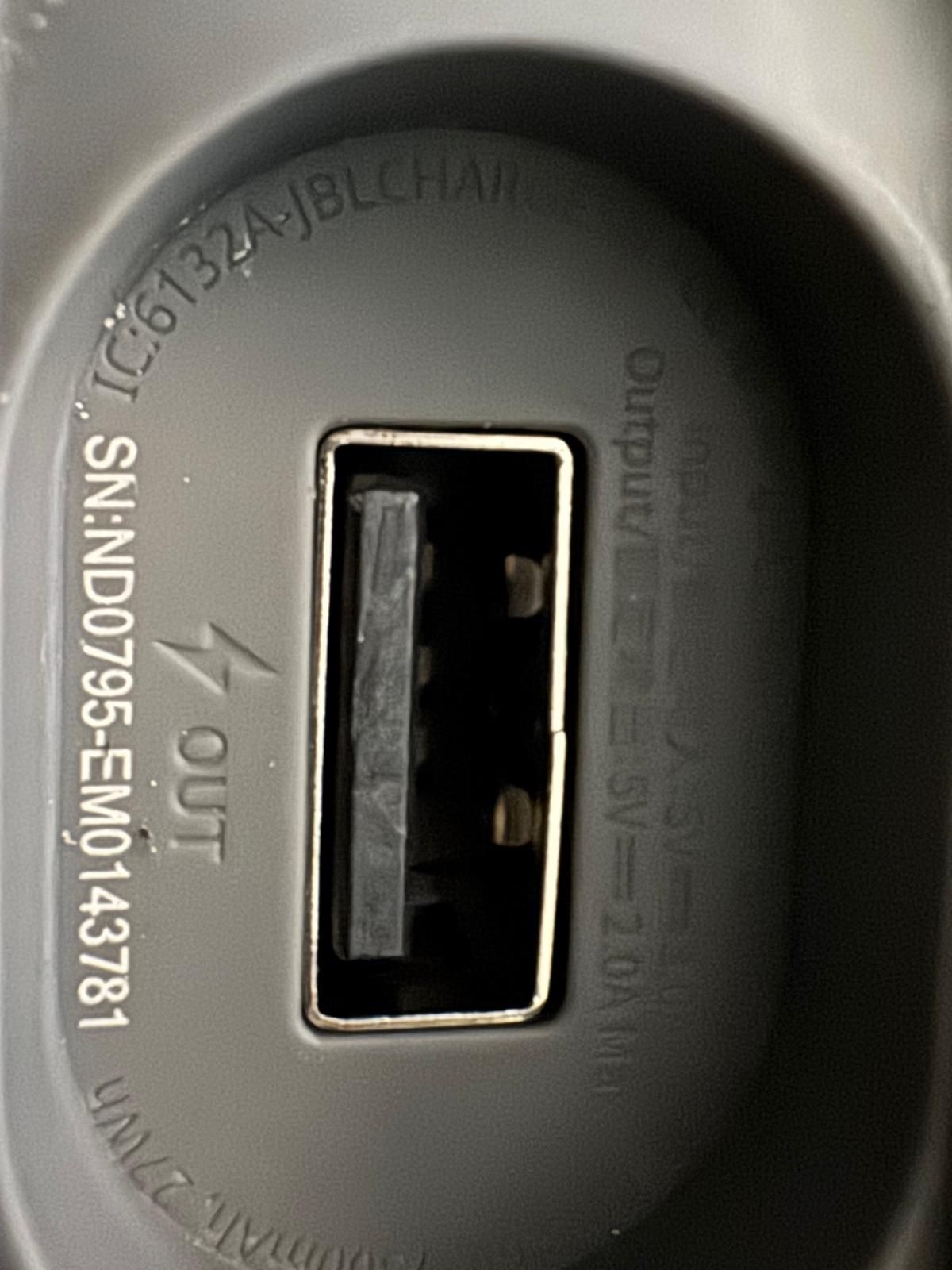 JBL CHARGE 5 w bardzo dobrym stanie