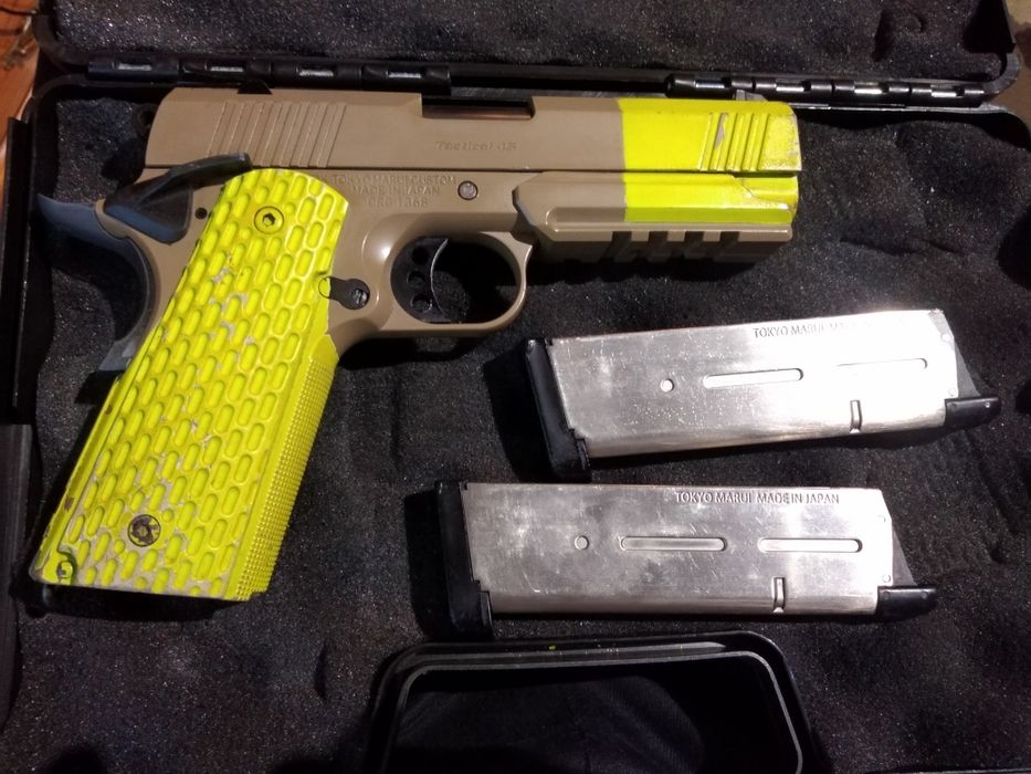 Airsoft 1911 TM Desert Warrior