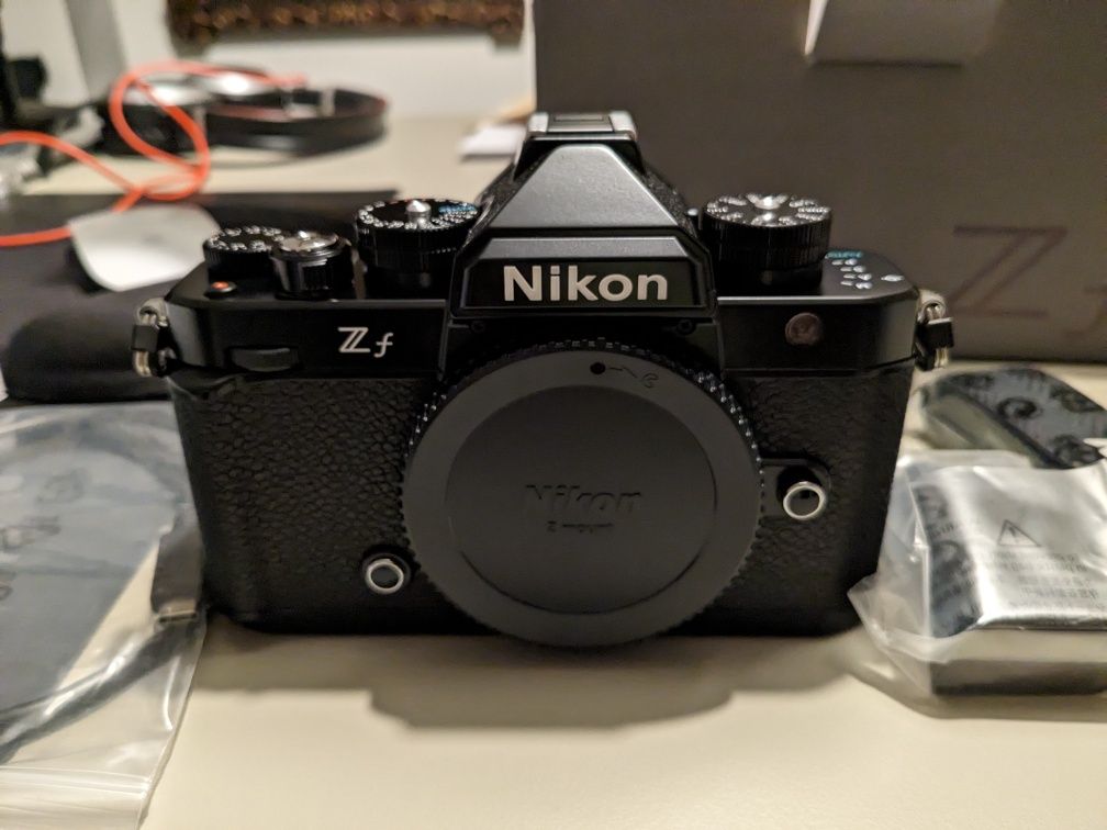 Câmera Nikon ZF Corpo
