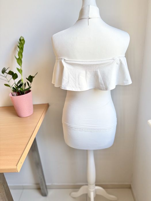 Biała bluzka hiszpanka z odkrytymi ramionami cropp XS
