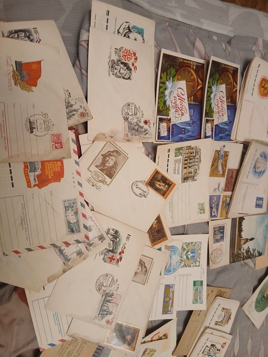 Продам  филателистические конверты и карточки