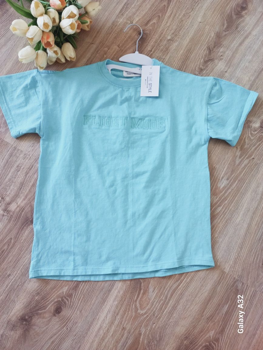 Bluzeczka t shirt. Jakość premium M/L