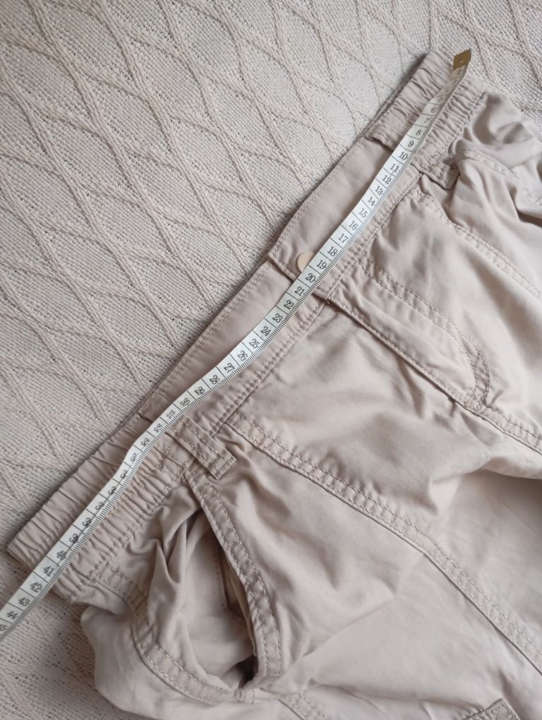 H&M Dividef 38r Luźne beżowe spodnie cargo  z bawełnianego płótna