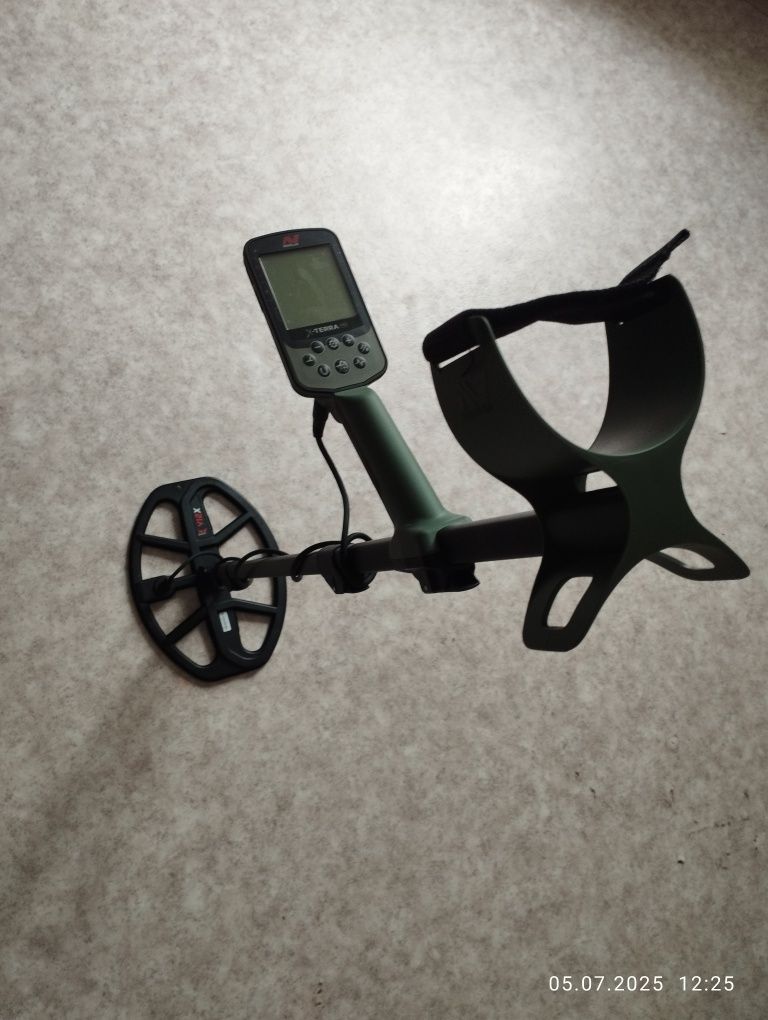 Металошукач Minelab X-terra Pro