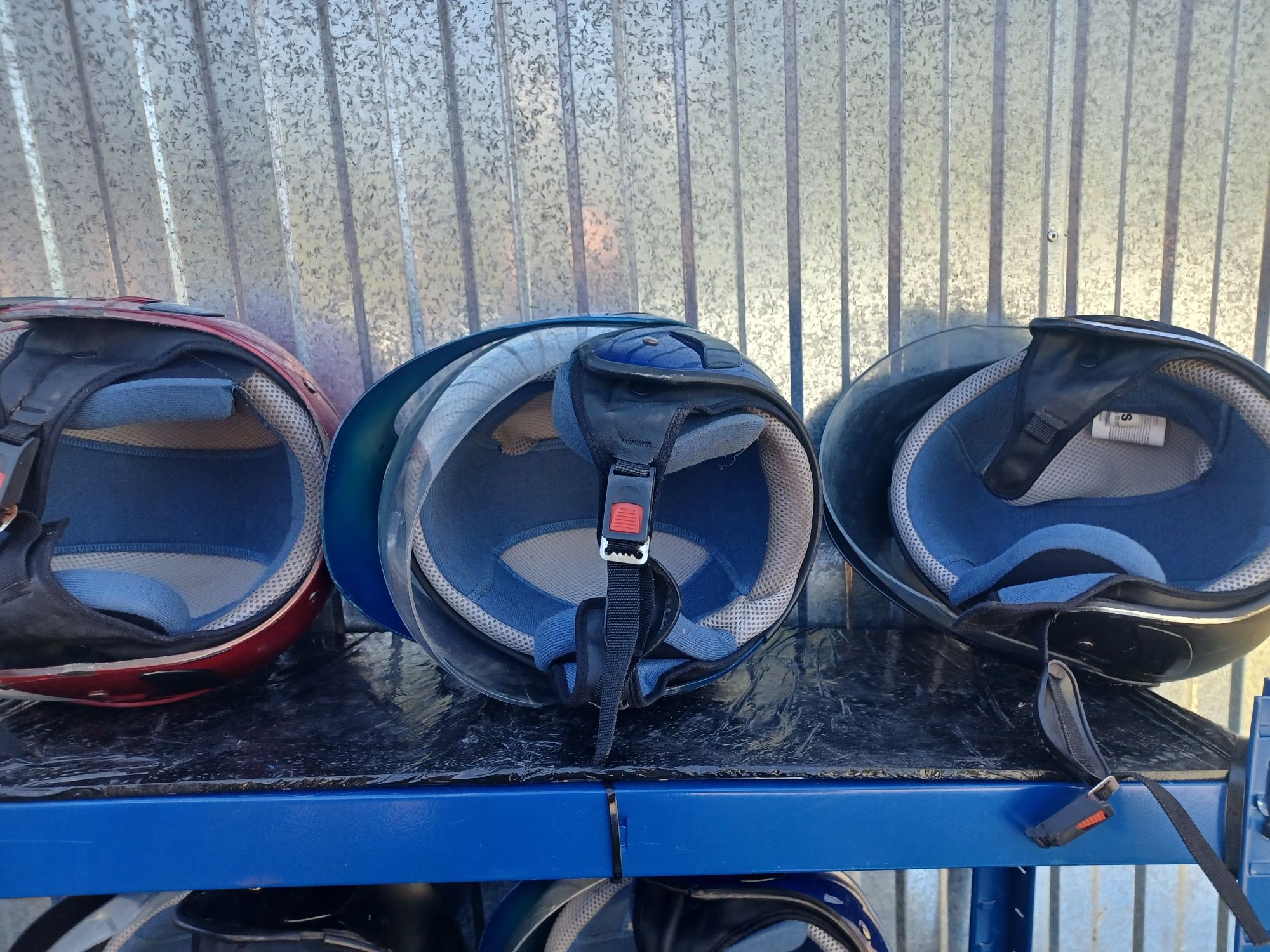 Zestaw Pakiet Kaskow 6 Sztuk Kask Skuter Motocykl Quad Motor  Wysyłka