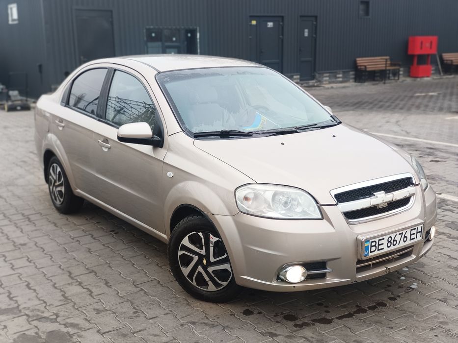 Chevrolet Aveo 2008рік 1.6 газ-бензин